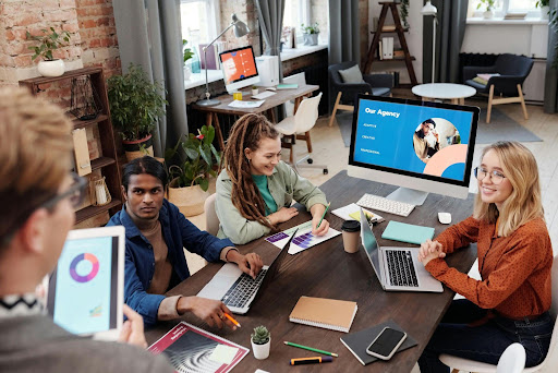 Hire a Digital Marketing Agency