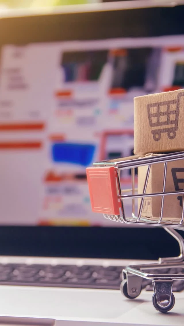 Did you know that 85% of orders from social media sites come from Facebook? 🚀 📈 

As eCommerce continues to evolve, leveraging social media isn't just an option—it's a necessity! With 74% of consumers relying on their networks for purchasing decisions, brands with a strong social media presence are seeing up to 40% more sales. 🌟 

Don’t miss out on the incredible potential of social commerce; it's time to engage, inspire, and convert! 💡✨ 

Let’s keep the conversation going! What’s your favorite social media platform for shopping?🌟 

#Exaalgia #SocialMedia #eCommerce #SocialMediaMarketing #DigitalSales #Facebook #Instagram #SocialCommerce #OnlineShopping #BrandGrowth #MarketingStrategy